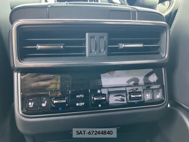 Lexus LX 2023-09 8829967-28