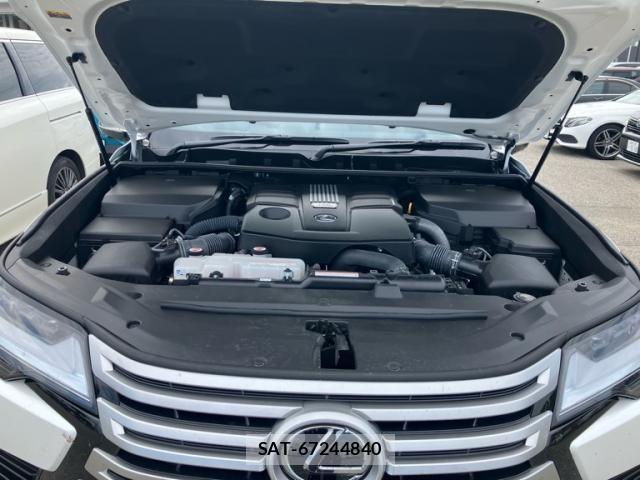 Lexus LX 2023-09 8829967-8