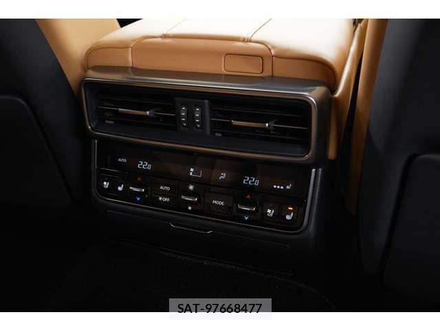 Lexus LX 2025-05 7358506-14