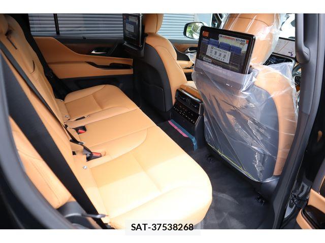 Lexus LX 2026-07 8457807-10