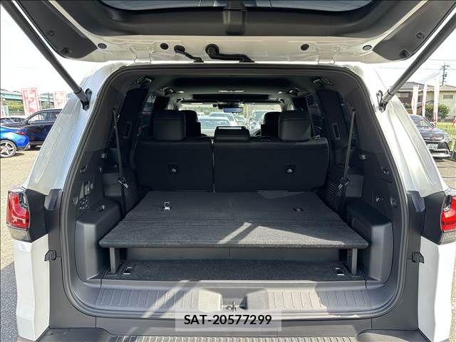 Lexus LX 2025-04 8627490-14