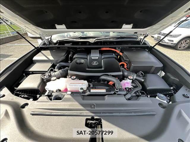 Lexus LX 2025-04 8627490-17