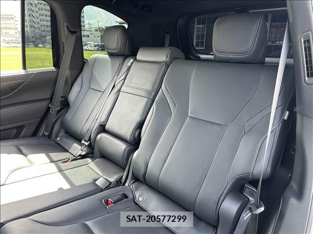 Lexus LX 2025-04 8627490-4
