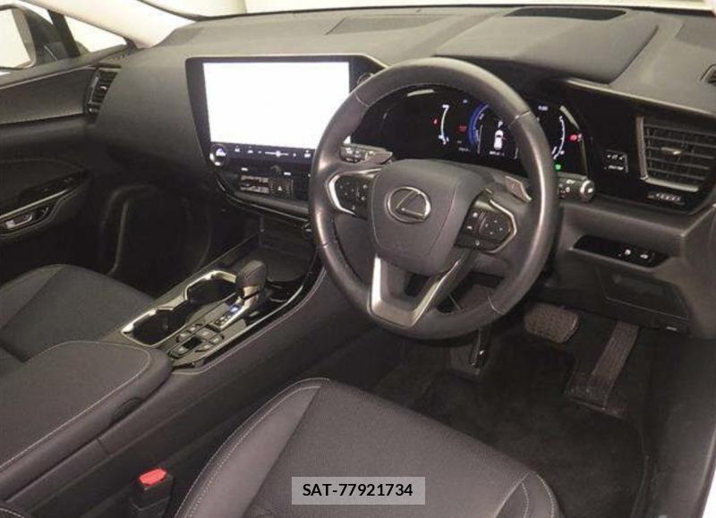 Lexus NX 2023-11 7583922-5