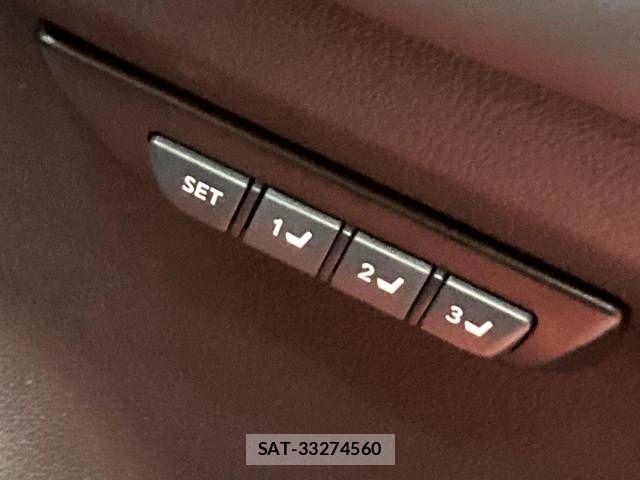 Lexus NX 2015-11 842768-6