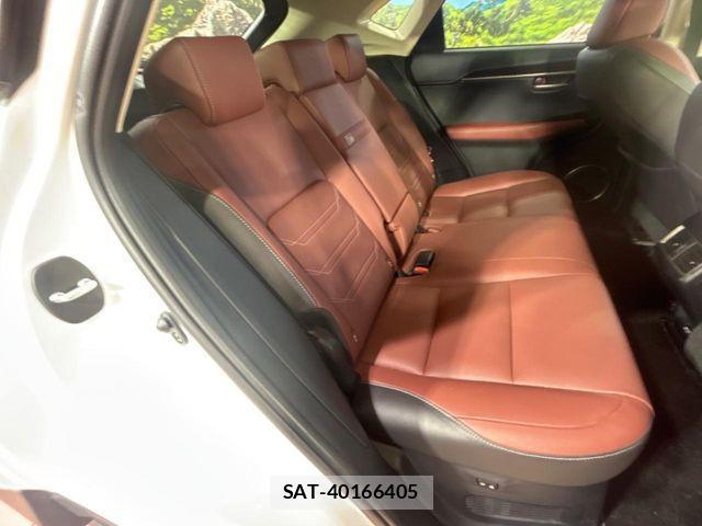 Lexus NX 2016-05 1473275-8