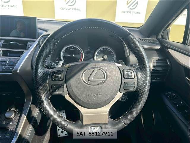 Lexus NX 2016-04 3674706-13