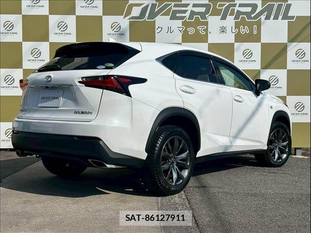 Lexus NX 2016-04 3674706-1
