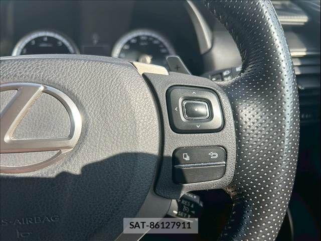 Lexus NX 2016-04 3674706-26