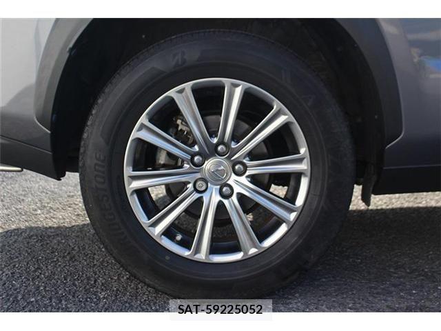 Lexus NX 2016-11 4044667-24
