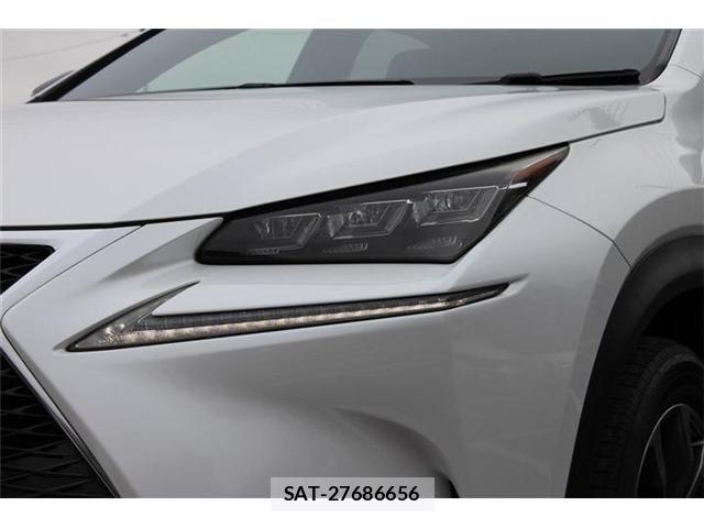 Lexus NX 2014-07 4755051-11