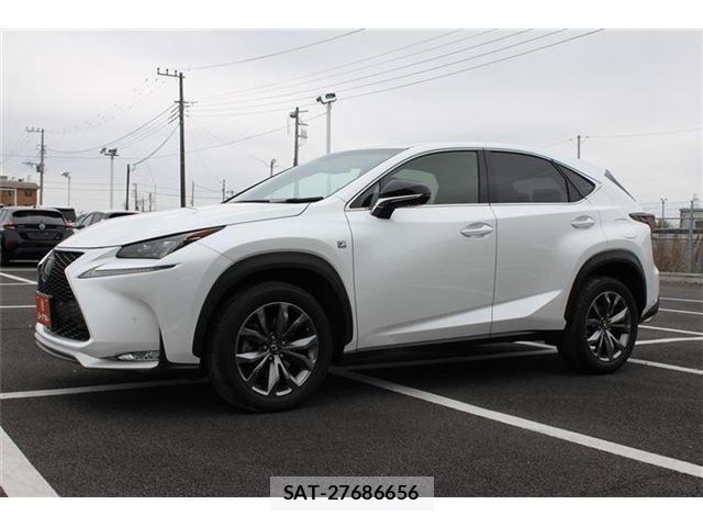 Lexus NX 2014-07 4755051-12