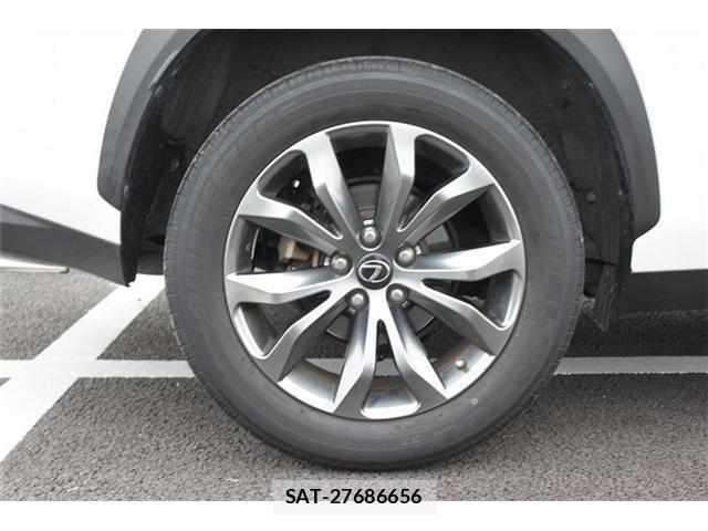Lexus NX 2014-07 4755051-23