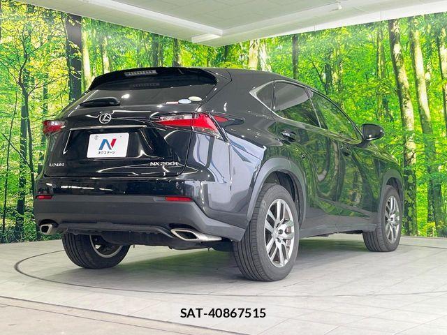 Lexus NX 2017-09 6216405-16