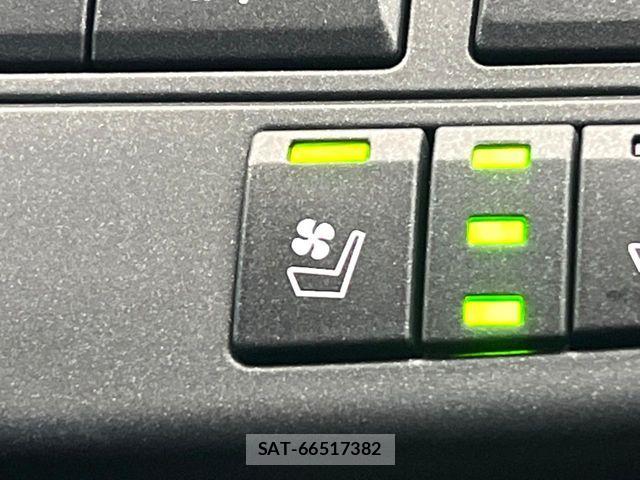 Lexus NX 2016-05 6499553-5