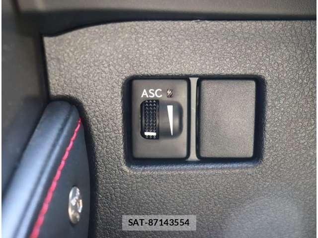 Lexus NX 2015-07 6499544-16