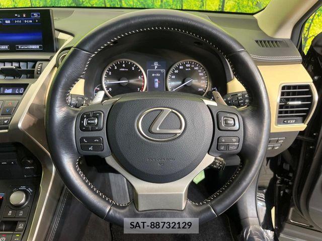 Lexus NX 2015-11 6612872-10