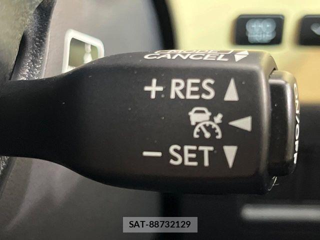 Lexus NX 2015-11 6612872-5