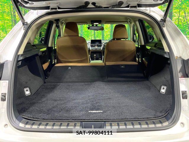 Lexus NX 2016-06 6641848-9