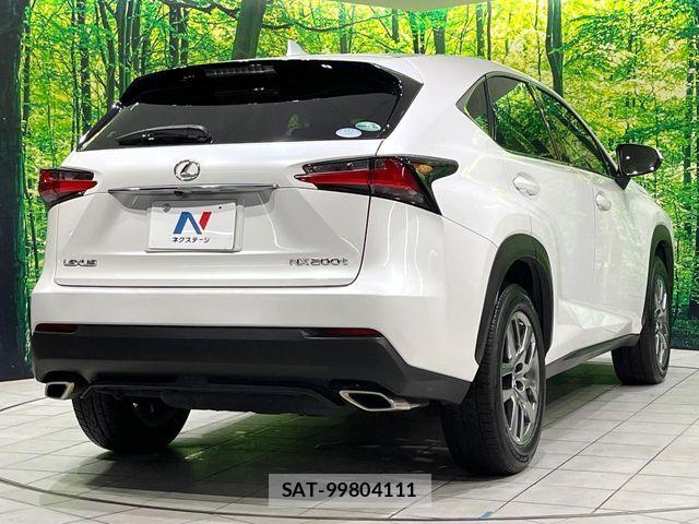 Lexus NX 2016-06 6641848-16