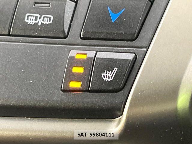 Lexus NX 2016-06 6641848-4