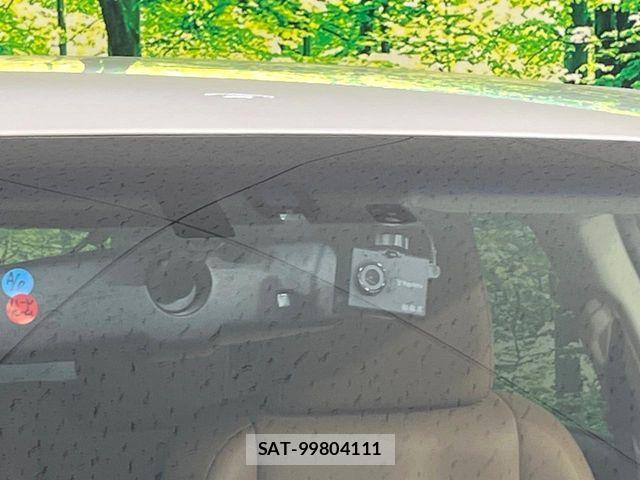 Lexus NX 2016-06 6641848-6