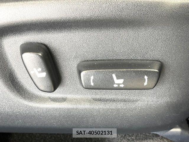 Lexus NX 2016-04 6641847-6