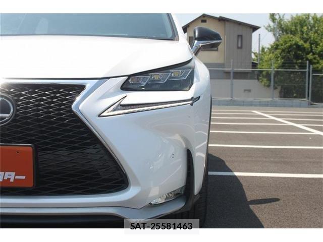 Lexus NX 2015-03 6907754-10