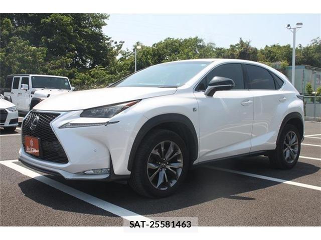 Lexus NX 2015-03 6907754-12