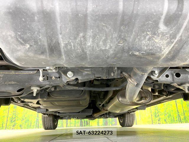 Lexus NX 2015-07 7020775-18