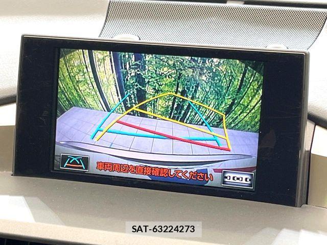 Lexus NX 2015-07 7020775-3