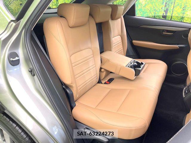 Lexus NX 2015-07 7020775-8