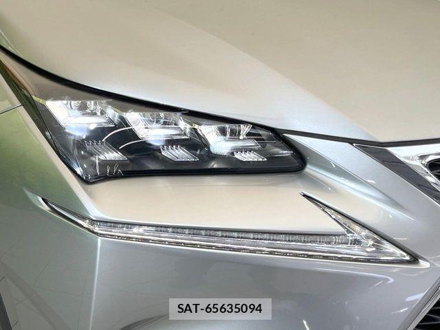 Lexus NX 2015-11 7221002-11
