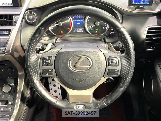 Lexus NX 2016-08 7221003-10