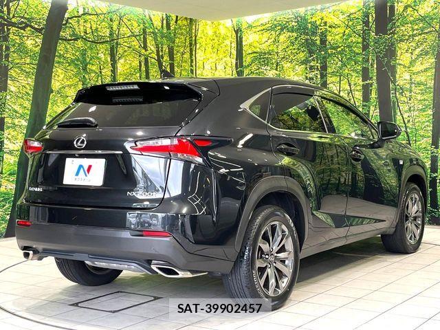 Lexus NX 2016-08 7221003-16