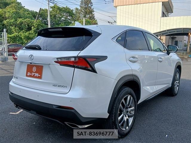 Lexus NX 2015-09 7221001-21