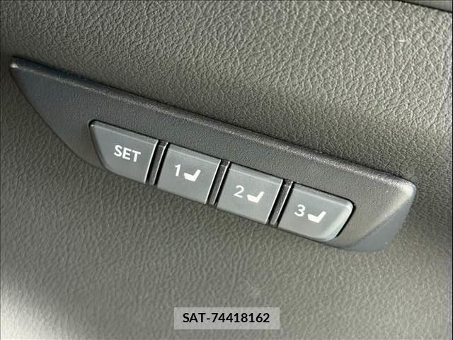 Lexus NX 2014-12 7251331-26