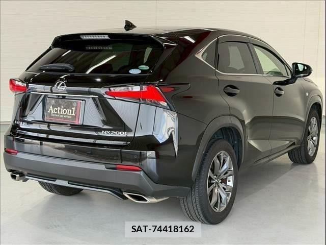 Lexus NX 2014-12 7251331-4