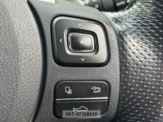 Lexus NX 2015-11 7358509-14