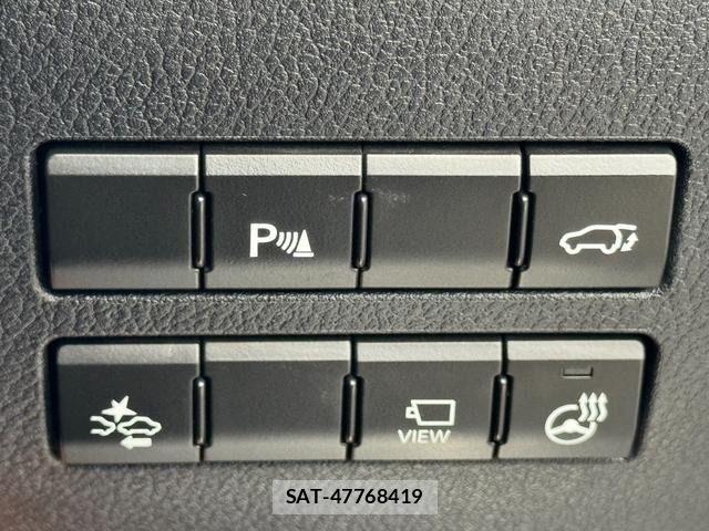 Lexus NX 2015-11 7358509-23