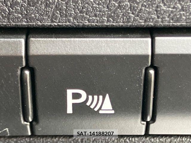 Lexus NX 2014-12 7390848-9
