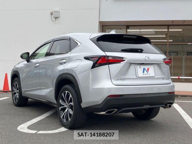 Lexus NX 2014-12 7390848-15