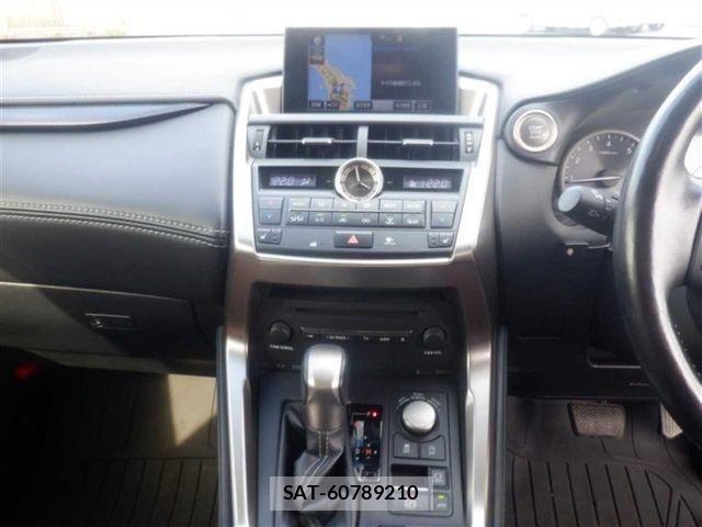 Lexus NX 2015-11 7617680-4