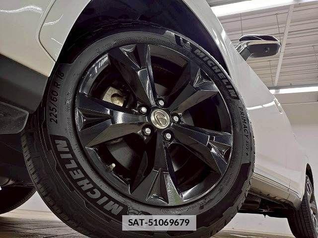 Lexus NX 2017-03 7725093-13