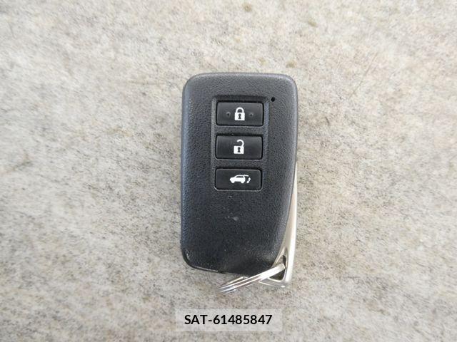 Lexus NX 2014-07 7877391-29