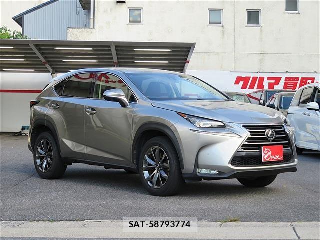 Lexus NX 2015-07 7877384-2