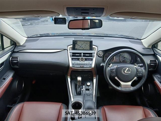 Lexus NX 2014-12 7877390-17
