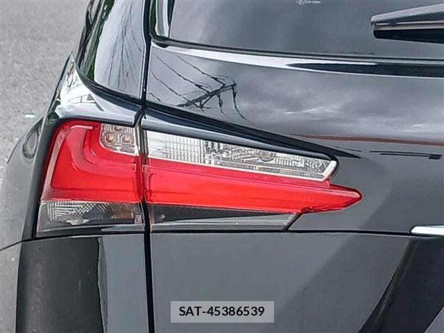 Lexus NX 2014-12 7877390-27