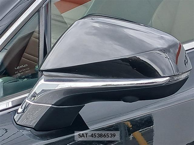 Lexus NX 2014-12 7877390-28