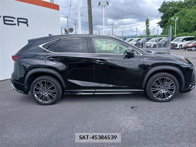 Lexus NX 2014-12 7877390-8